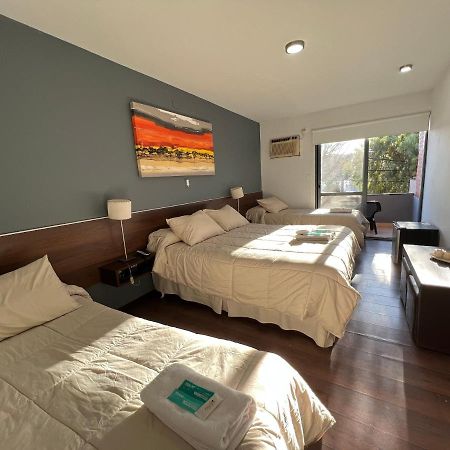 Costalago Suites- By Hvh Вила Карлос Пас Екстериор снимка