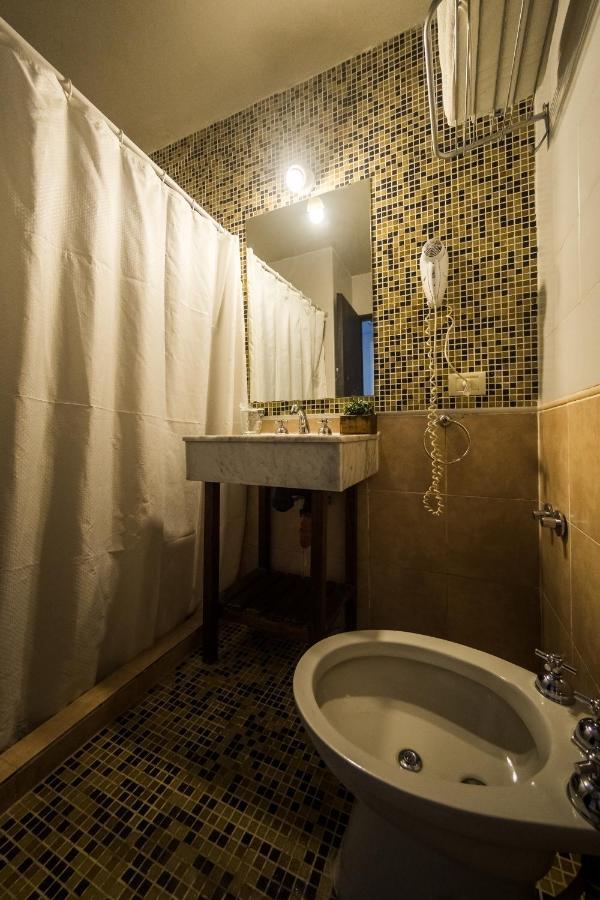 Costalago Suites- By Hvh Вила Карлос Пас Екстериор снимка